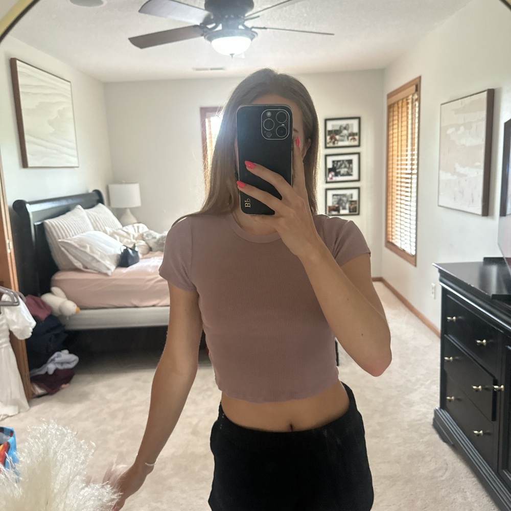 TNA Mauve Short Sleeve Cropped Tee